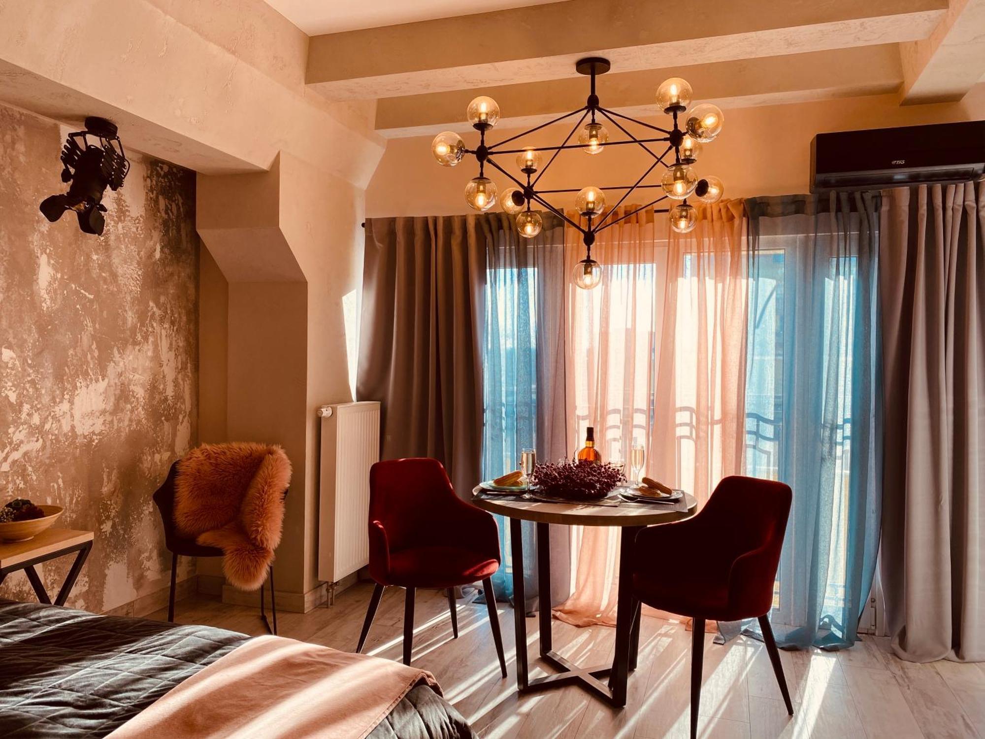 Studio Lux Loft On Victory Street In The City Center Βίνιτσα Εξωτερικό φωτογραφία